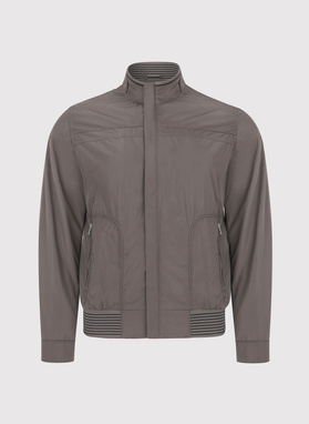 Jasnobrązowa krótka kurtka męska