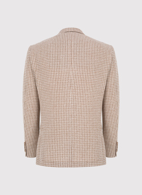 Beżowa marynarka w pepitkę