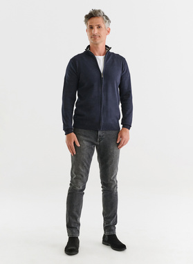 Granatowy rozpinany sweter męski ze stójką