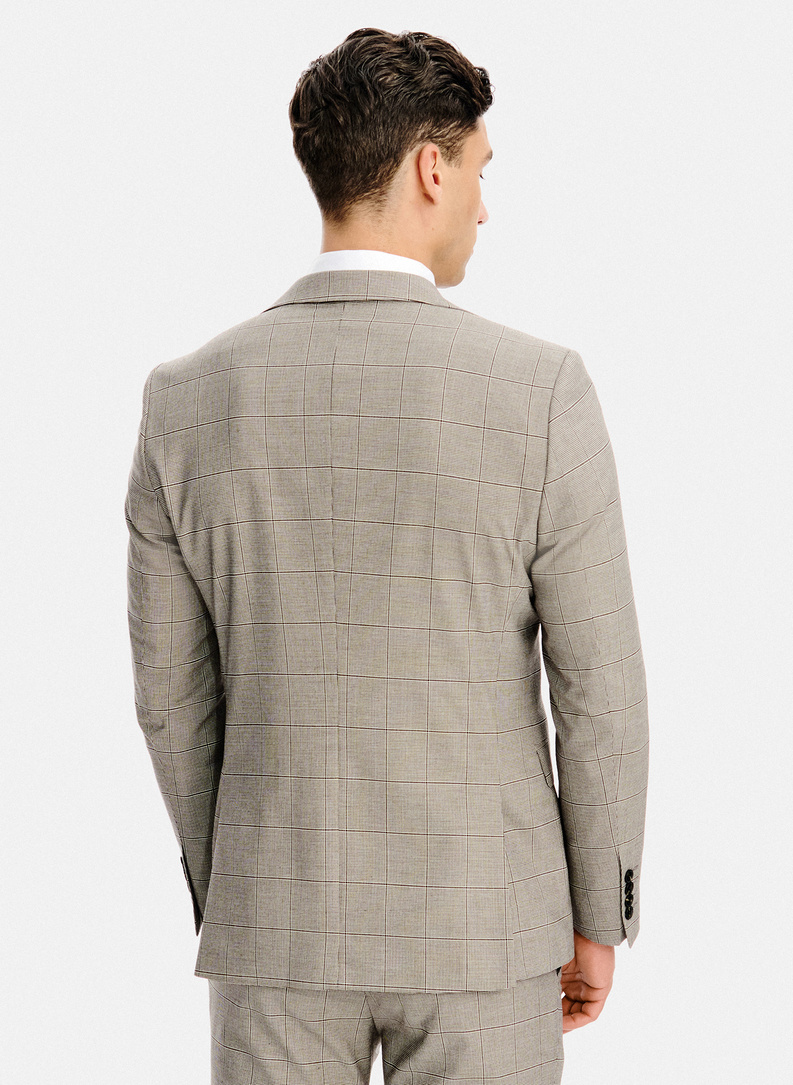 Brązowa marynarka garniturowa w kratę