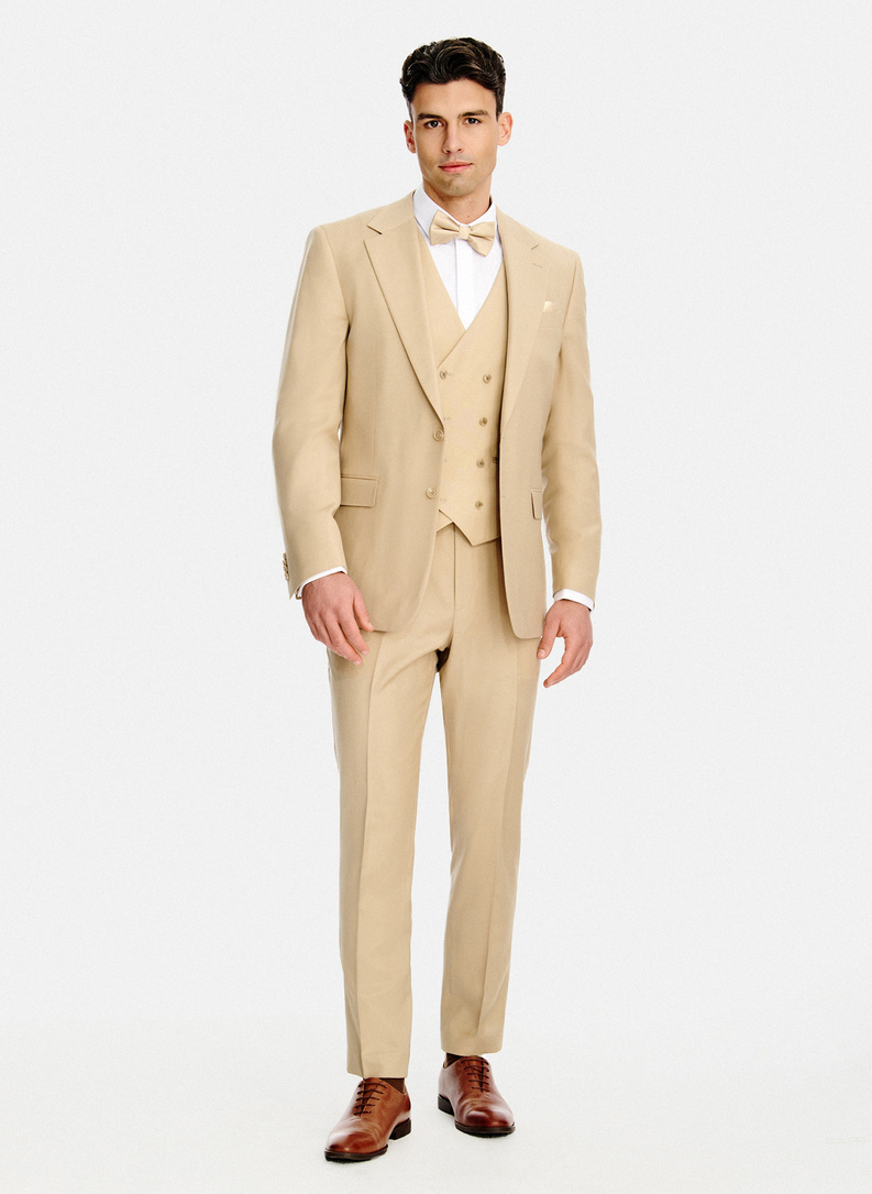 Ślubny wełniany garnitur męski