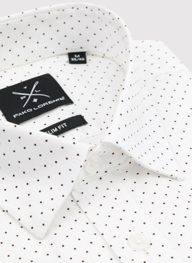 Biała koszula męska w brązowe kropki