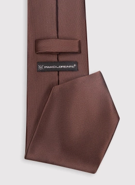 Ślubny dwurzędowy garnitur męski w kratkę