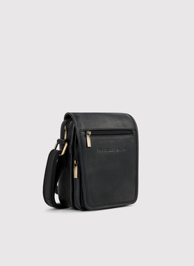 Czarna skórzana torba męska na ramię