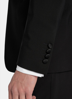 Ślubny smoking męski z szalowym kołnierzem