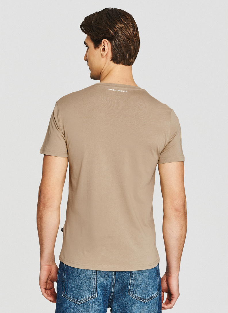 Beżowy bawełniany t-shirt męski