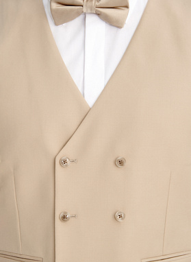 Ślubny wełniany garnitur męski