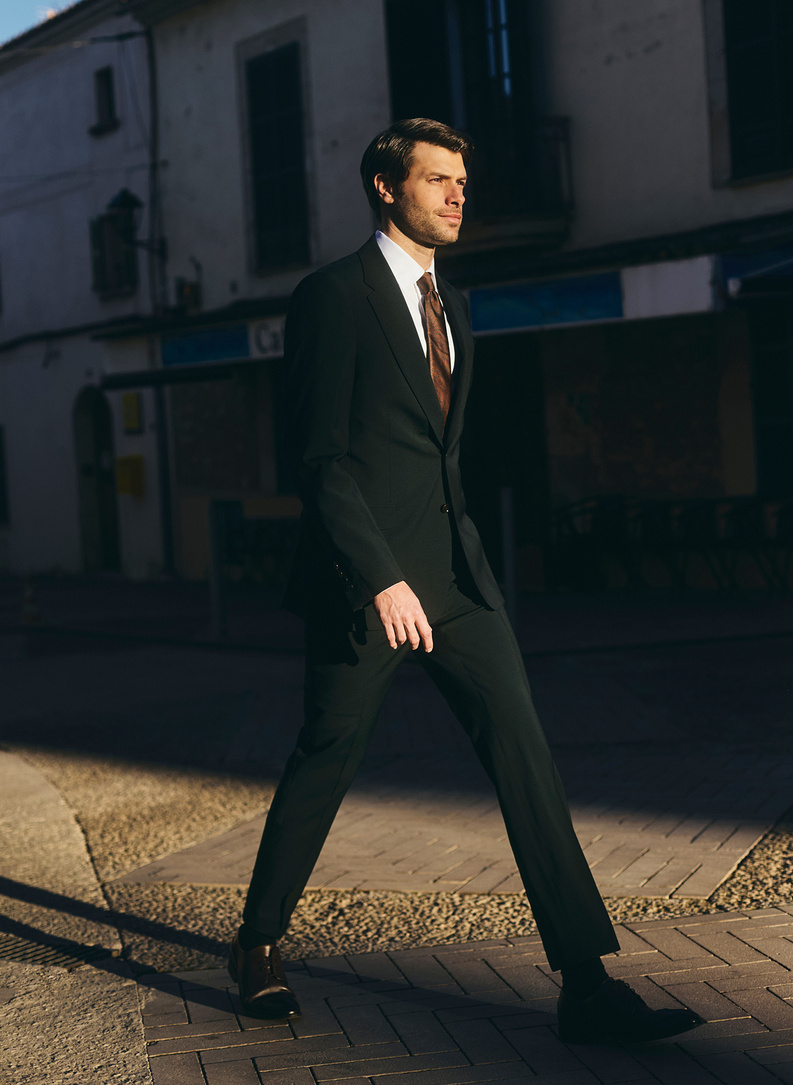 Wełniana marynarka garniturowa w kolorze zielonym