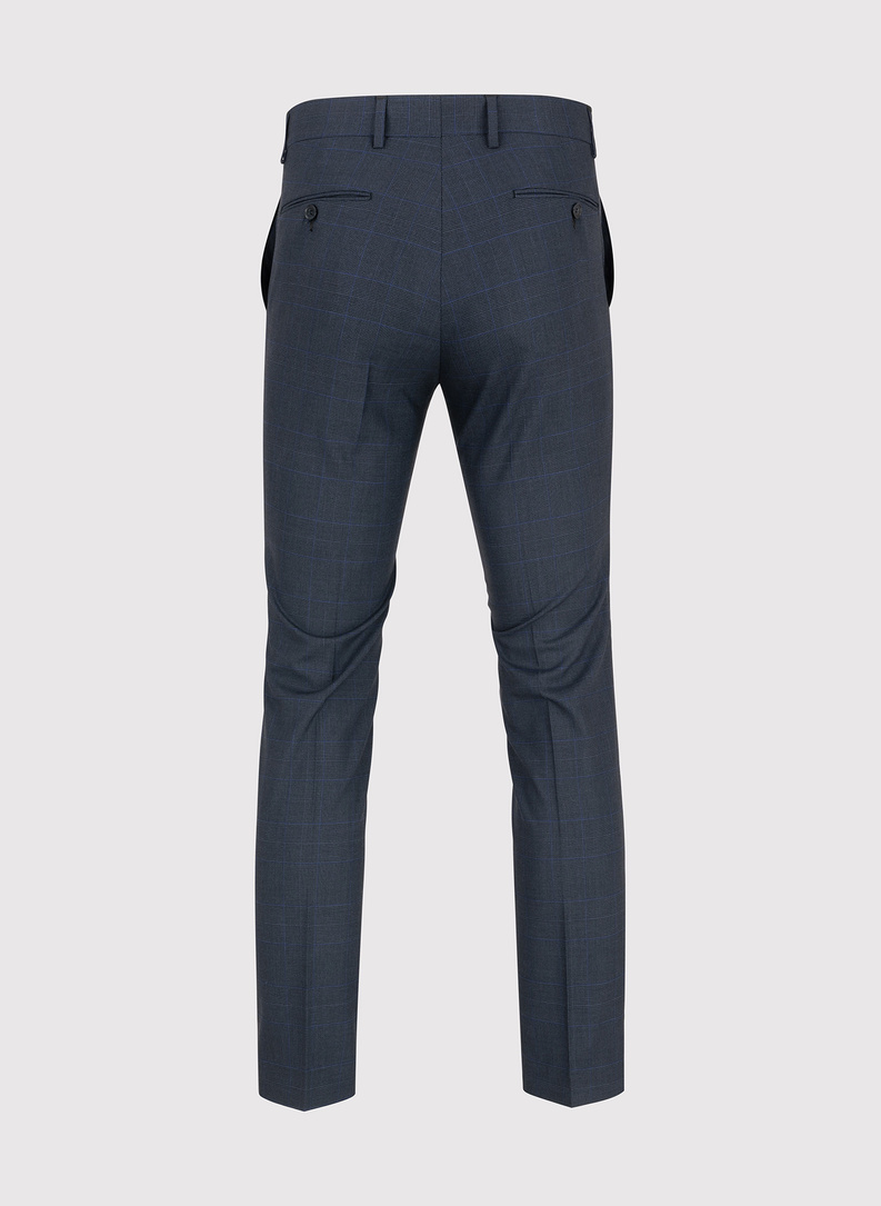 Granatowy garnitur w subtelną kratę