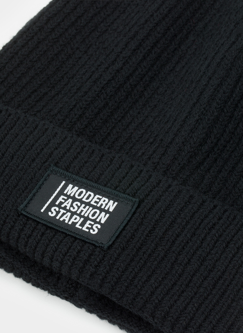 Czarna czapka M21WF-CX-003-C