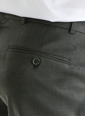 Ciemnozielone spodnie garniturowe z wełną