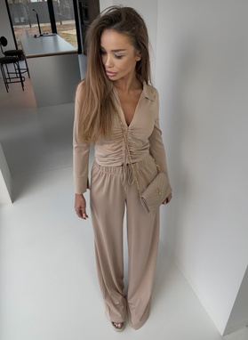 Komplet damski CREWT w kolorze beżowym