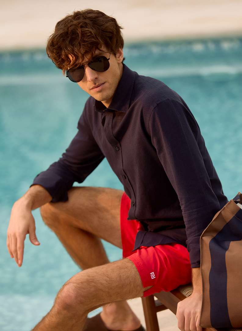 Czerwone szorty kąpielowe męskie