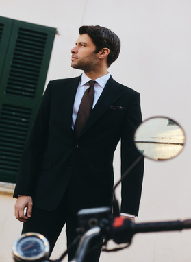 Wełniany zielony garnitur męski