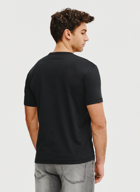 Czarny t-shirt męski