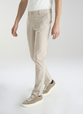 Beżowe gładkie spodnie męskie chino