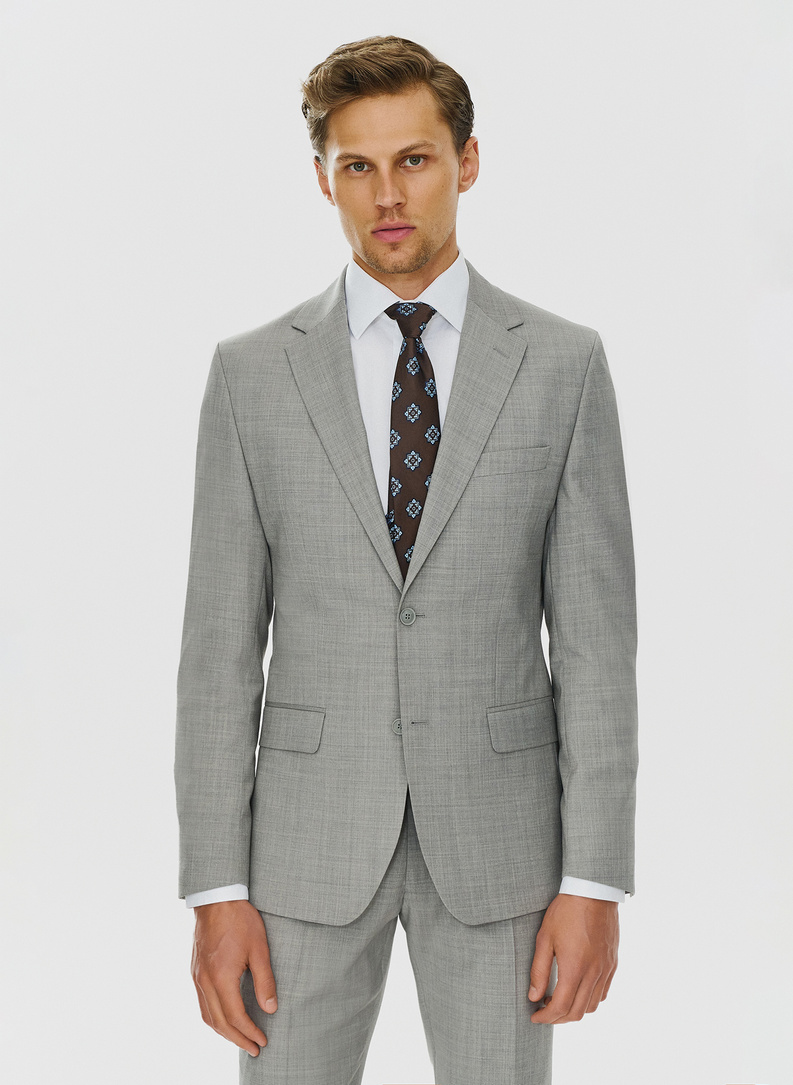 Męska marynarka garniturowa w odcieniu jasnoszarym