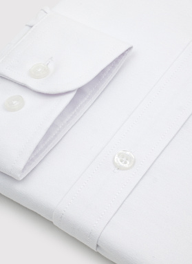 Biała koszula męska