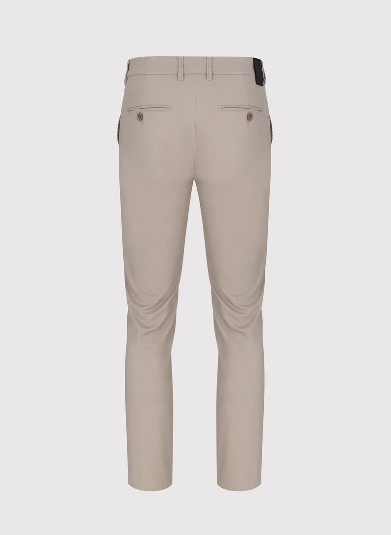 Męskie spodnie w kolorze beżowym