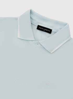 Błękitny t-shirt polo z bawełną