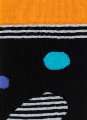 Czarne skarpety w kolorowe wzory DTS-SX-468-C