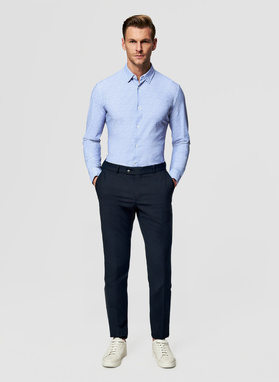 Dzianinowa koszula męska w kolorze niebieskim