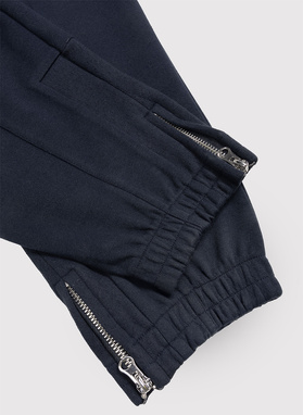 Granatowe spodnie dresowe