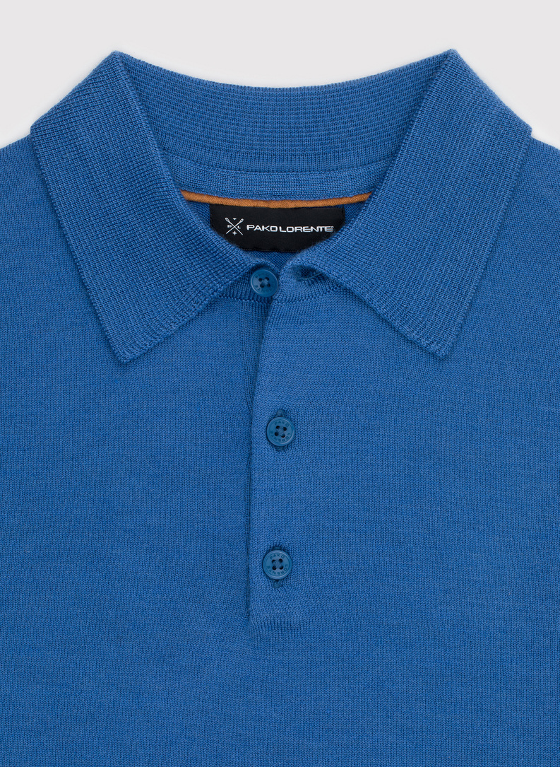 Męski niebieski sweter z kołnierzykiem polo