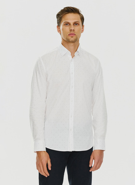 Biała męska koszula w mikrowzór