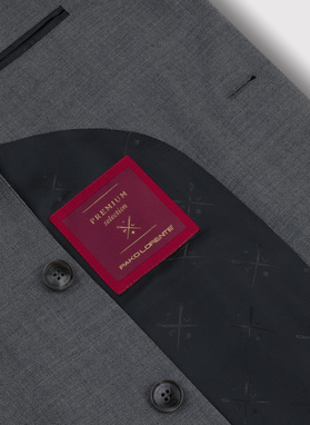 Szara wełniana marynarka garniturowa