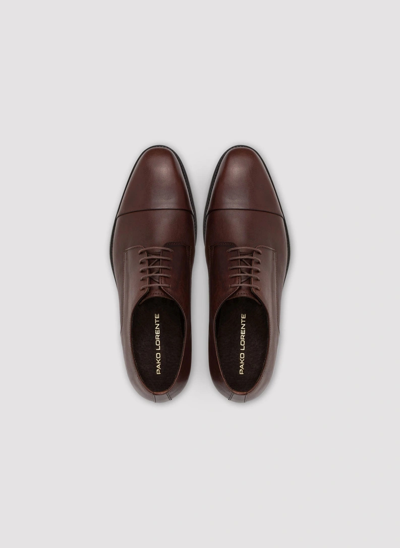 Ślubny beżowy garnitur z wełny