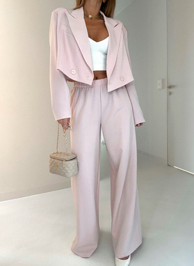 Różowy garnitur damski PARMA