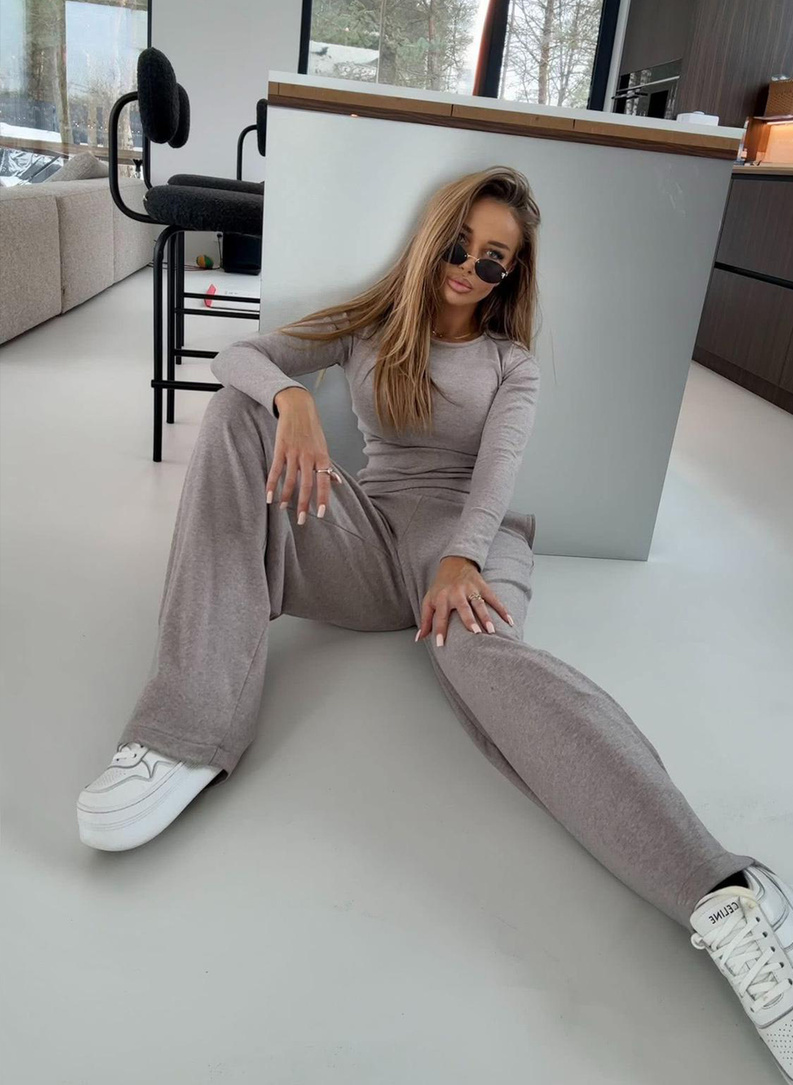 Komplet damski BARI LONG ciemny beż sweterek