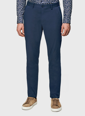 Granatowe spodnie casual