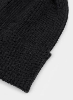 Czarna czapka P21WF-CX-004-C