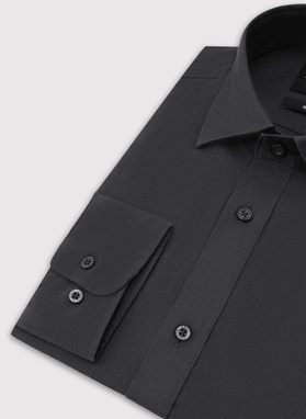 Czarna koszula z lnem