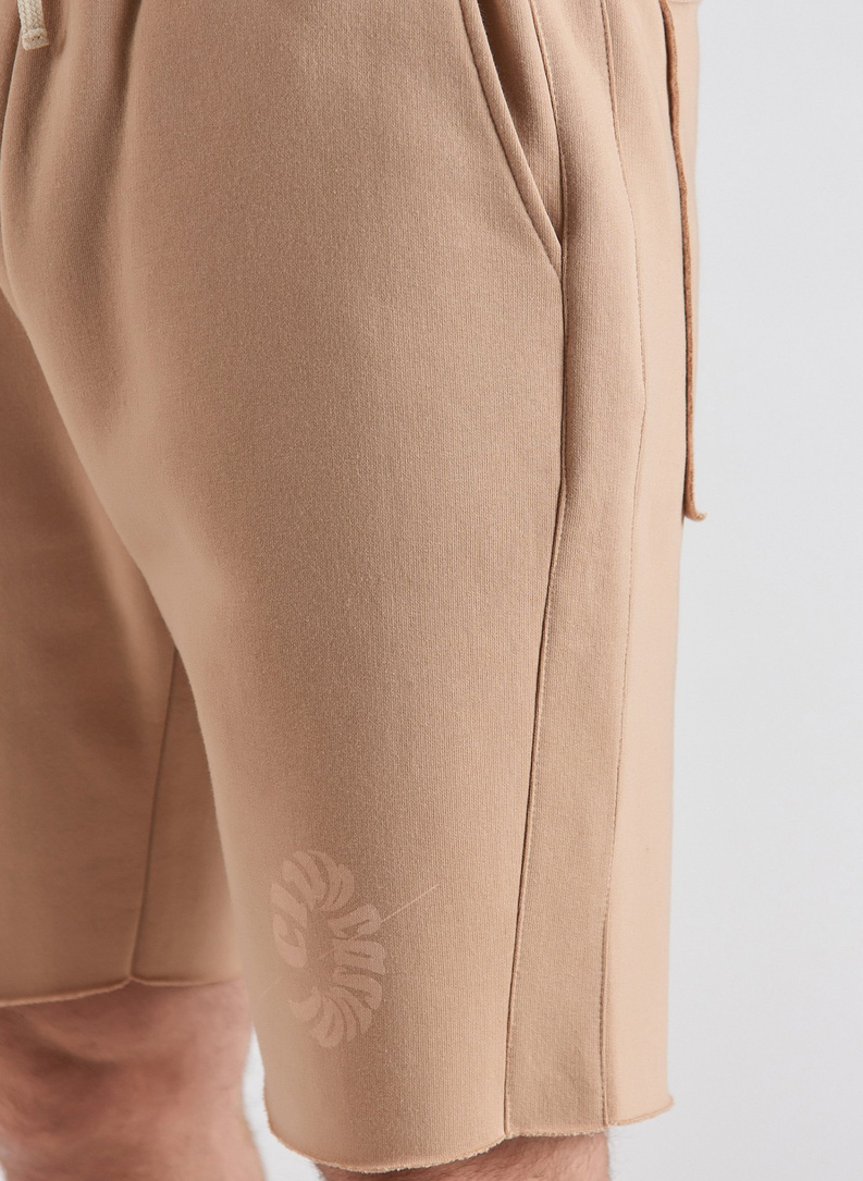 Brązowe szorty oversize C21SF-WS-003-A