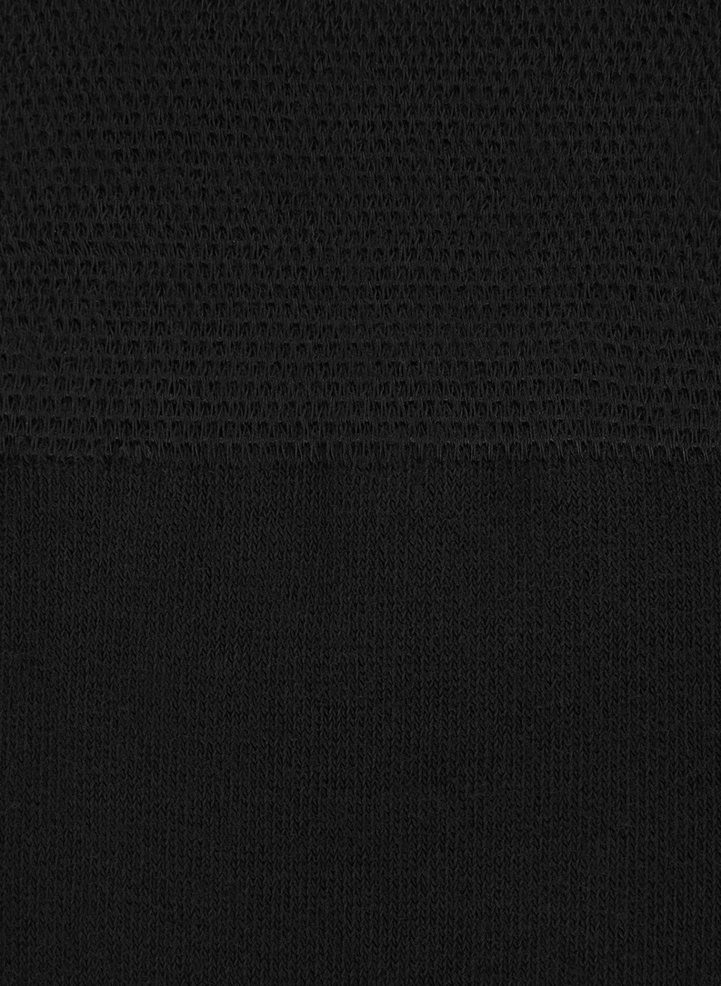 Gładkie czarne skarpety męskie