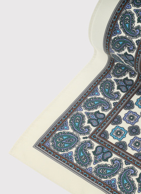 Beżowa poszetka w geometryczny wzór