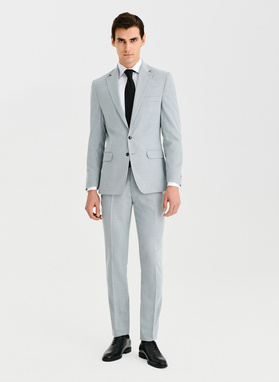 Szara marynarka garniturowa