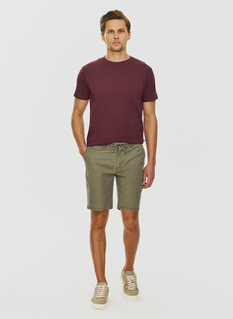 Bawełniany bordowy t-shirt z okrągłym dekoltem