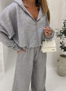 Szary gładki komplet damski z wełną