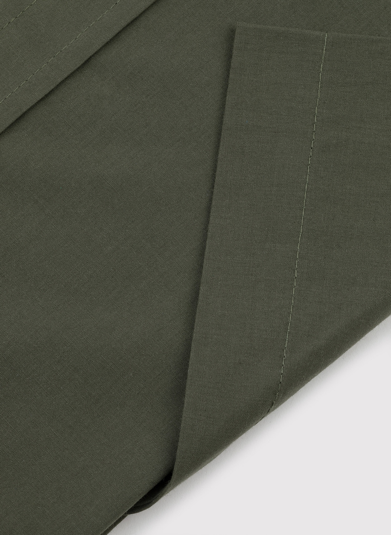 Zielona koszula z krótkim rękawem 