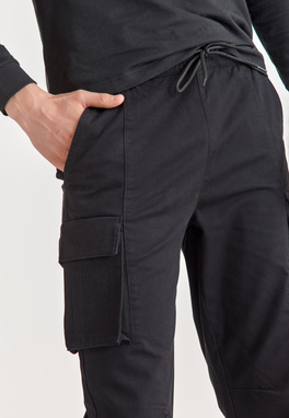 Spodnie cargo czarne M21WF-WX-047-C