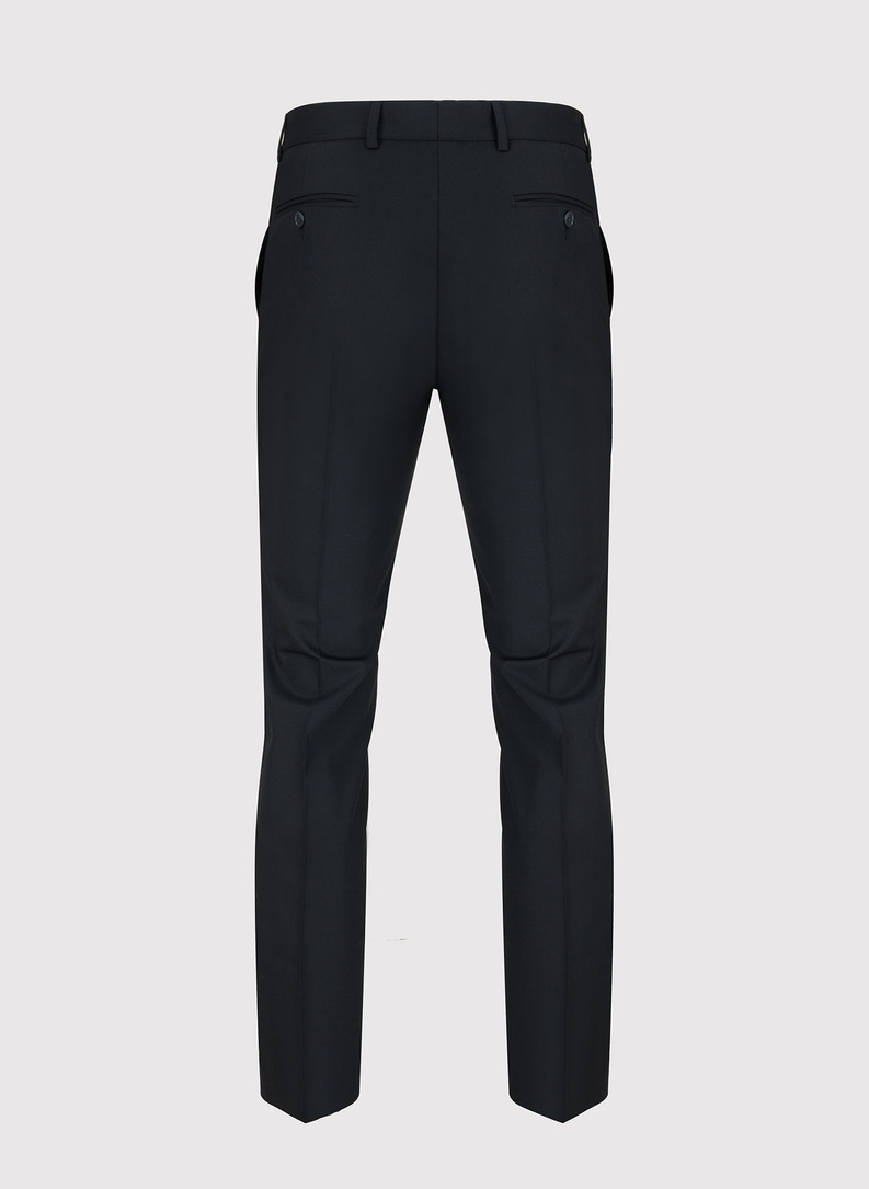 Gładki czarny garnitur męski