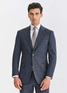 Granatowy garnitur męski