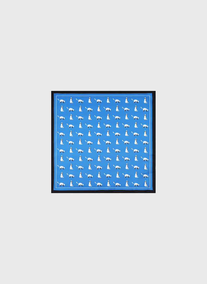 Niebieska poszetka w kotki