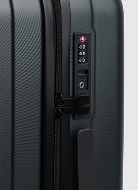 Komplet czarnych walizek