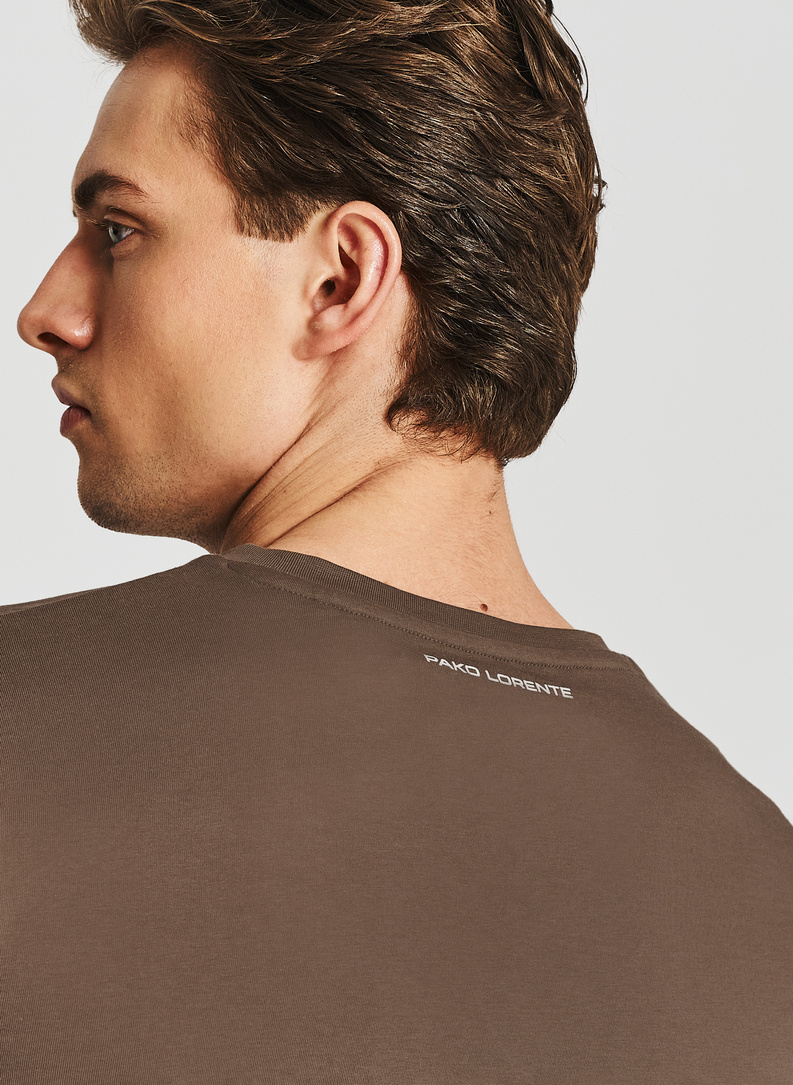 Brązowy bawełniany t-shirt męski