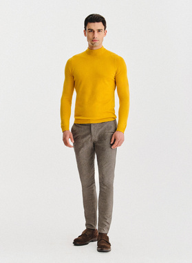 Żółty półgolf męski